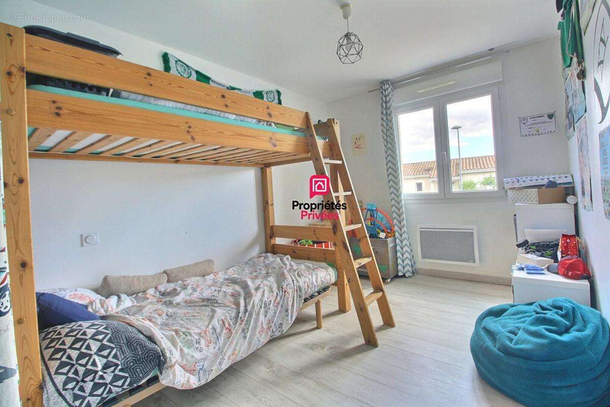 Maison 3 chambres 92 m² de plain pied avec piscine à Vacquieres - photo 12