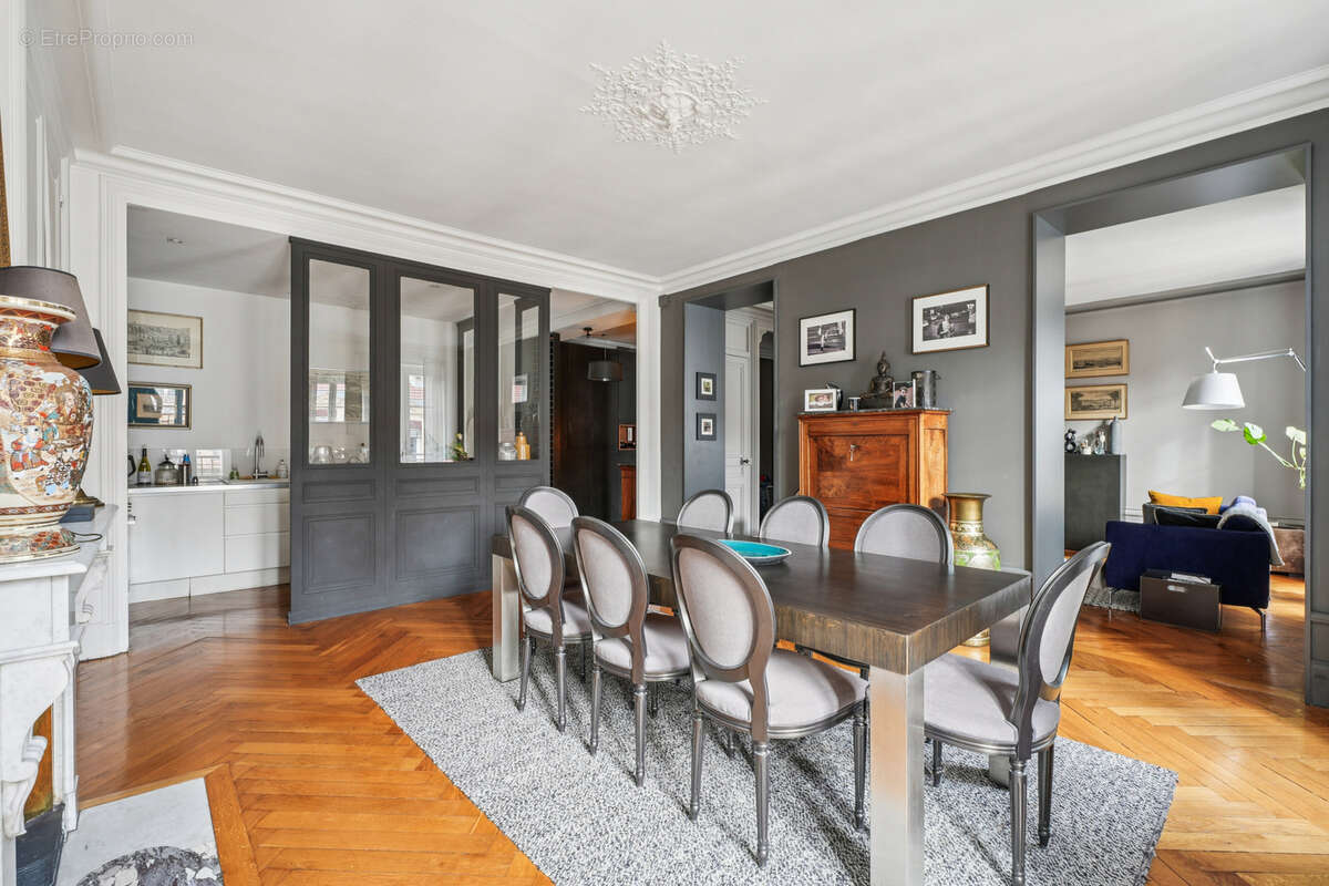 Appartement à LYON-6E