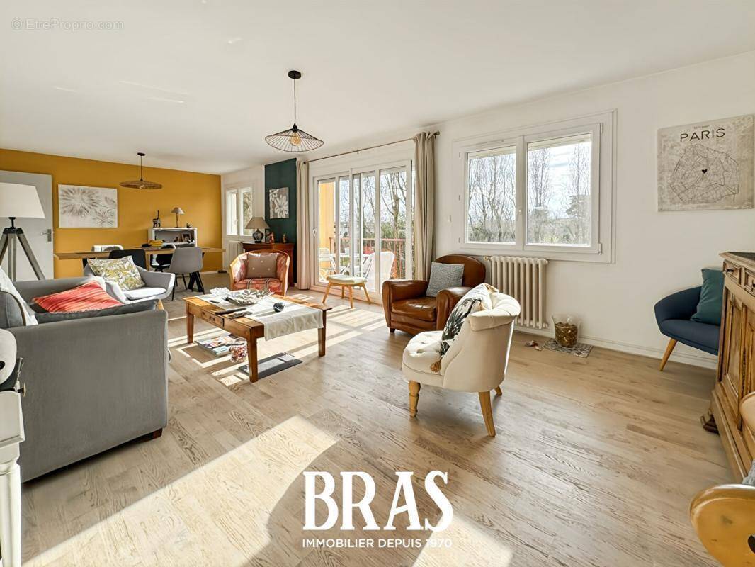 Appartement à SAINT-SEBASTIEN-SUR-LOIRE