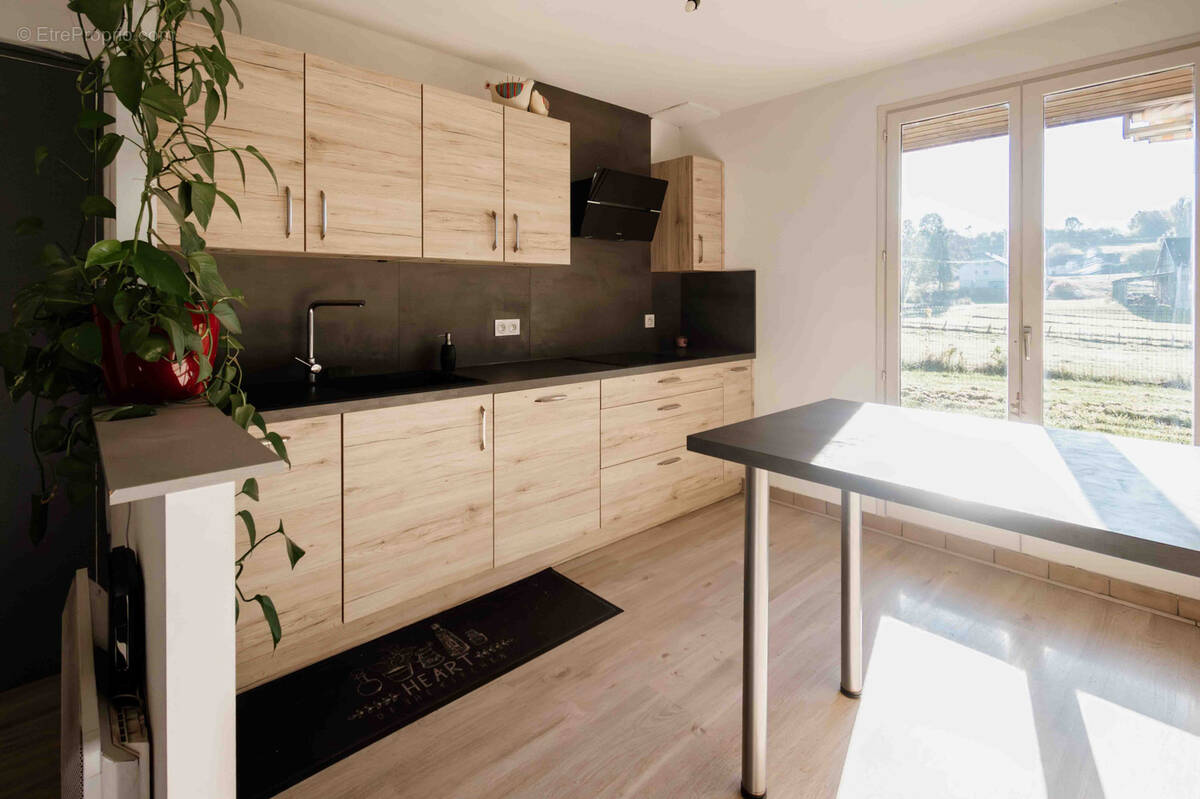 Maison à SEPTFONTAINES