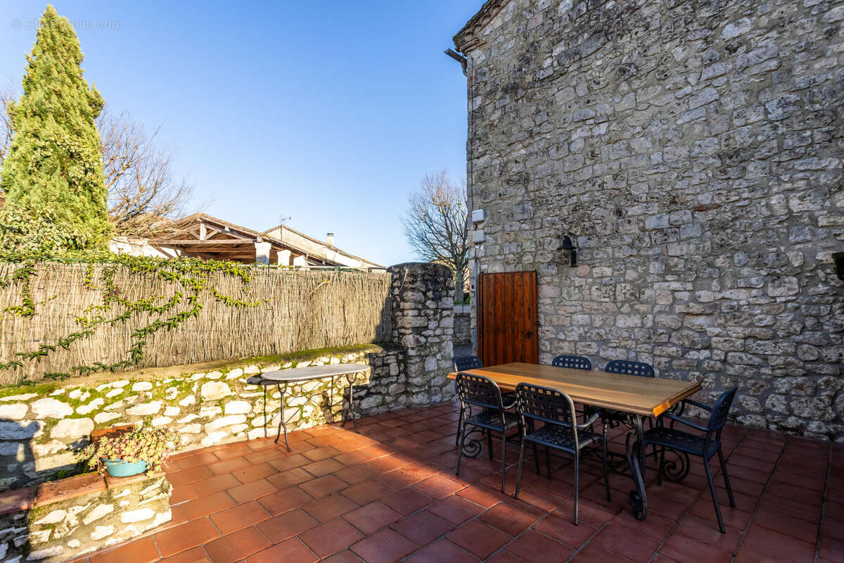 Maison de village avec jardin - photo 5