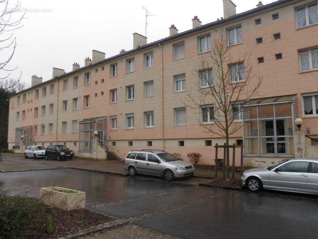 Appartement à BETHISY-SAINT-PIERRE