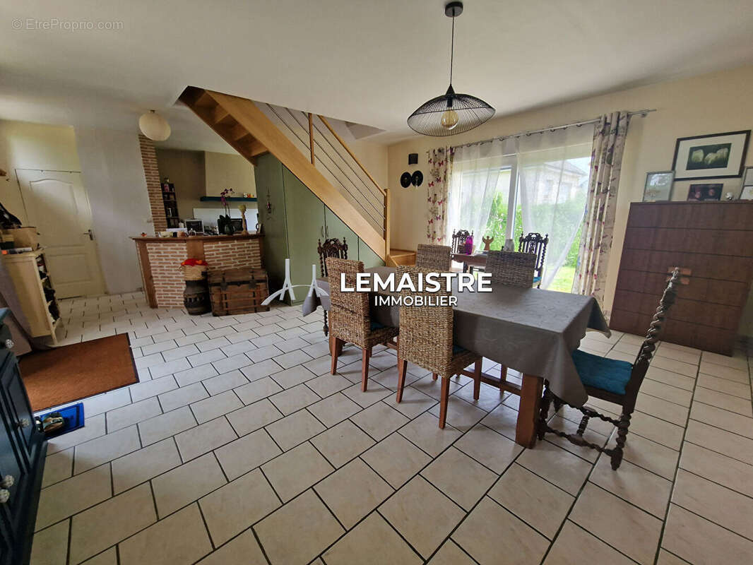 Maison à vendre à 10 minutes de St-Romain - 228 m² - 7 chambres - avec partie chambre d'hôtes - photo 3