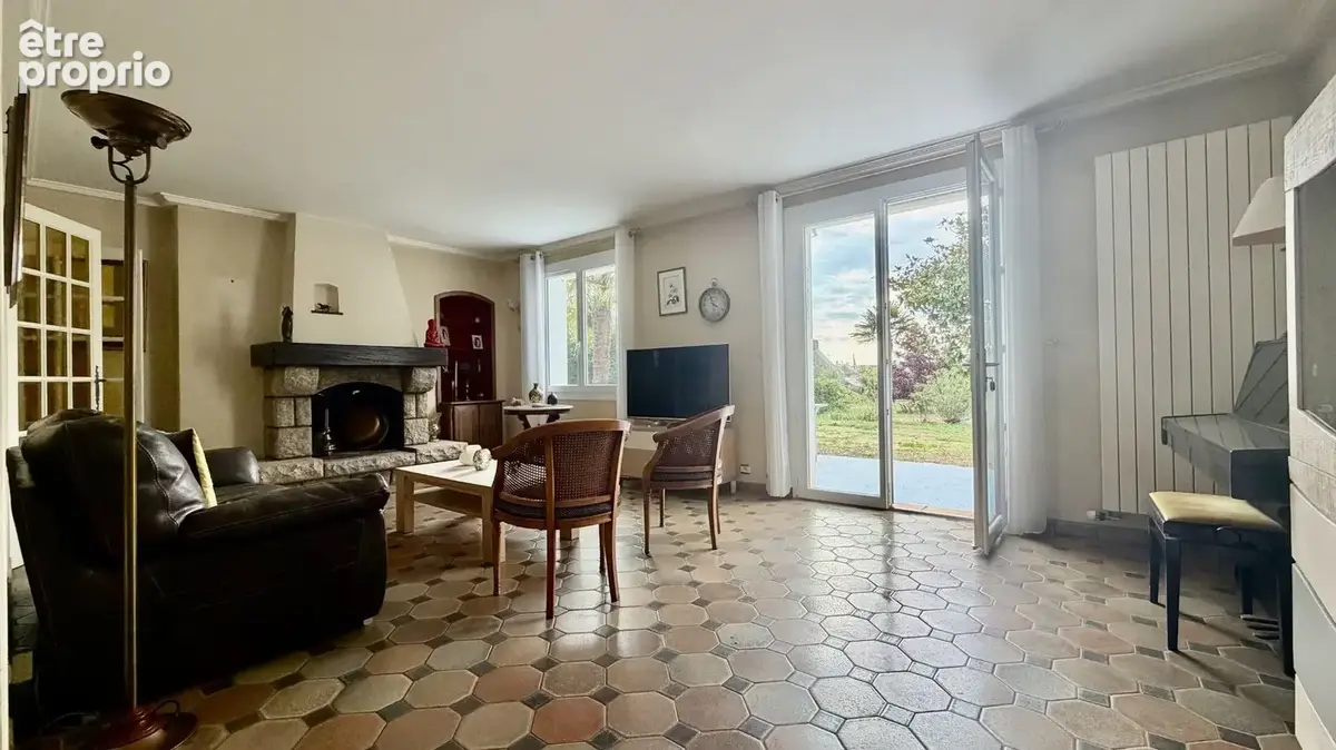Saint-Lyphard Bourg Maison 126 m² 5 chambres Sous-sol 80 m² Ascenseur - photo 6
