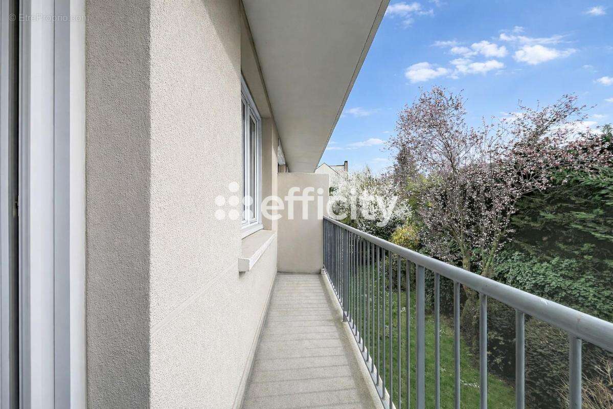 Appartement à LE RAINCY