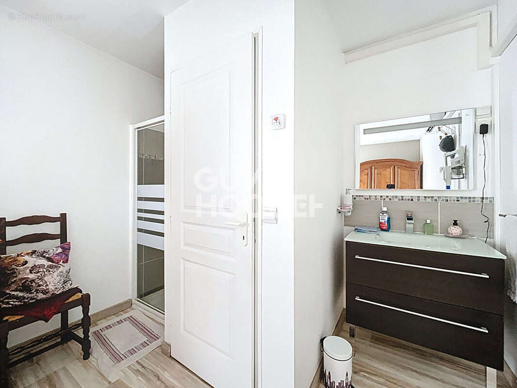 Maison à L'HAY-LES-ROSES