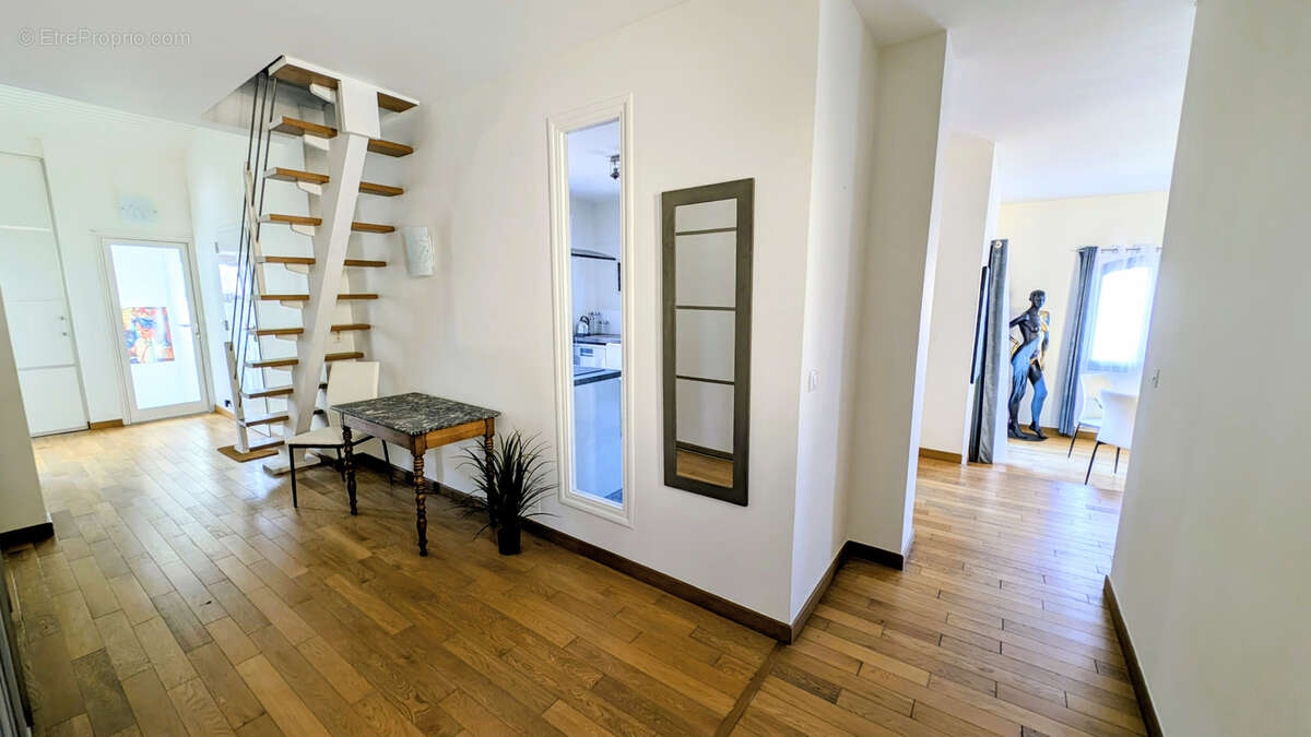 Maison à MONTESQUIEU-DES-ALBERES