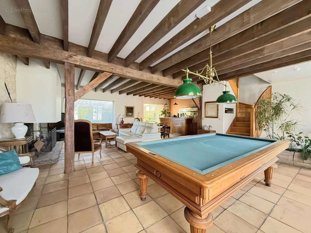 Maison à LES LILAS