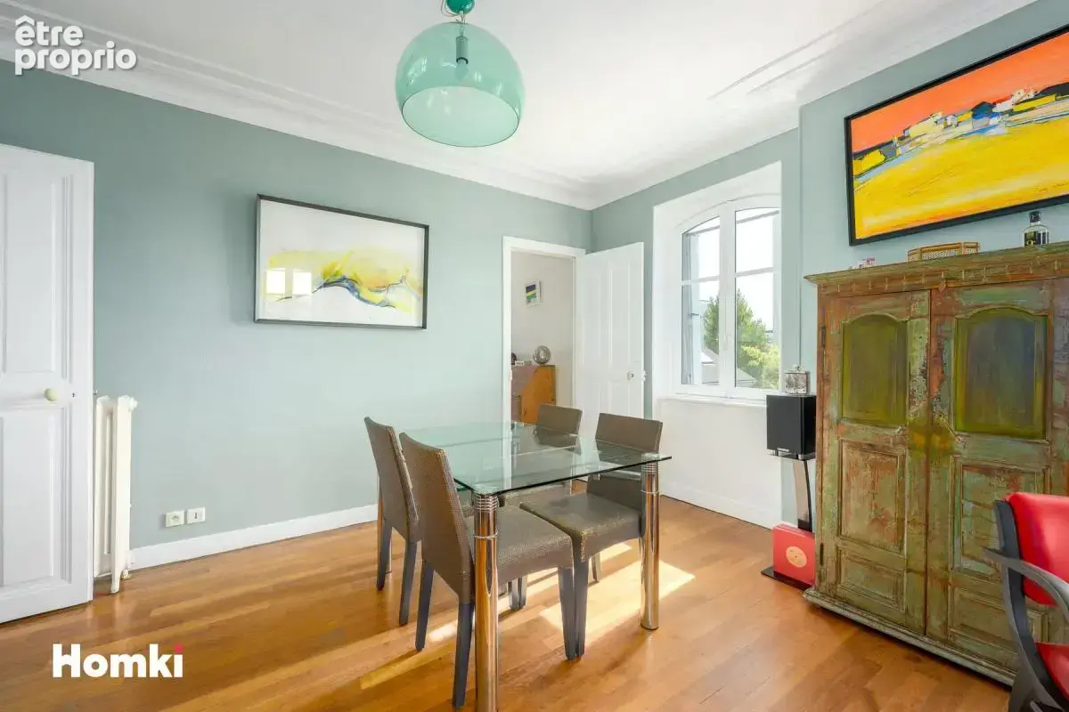 Appartement T5 de 100 m² à Versailles 78000, Rue Jean de la Bruyère - photo 3