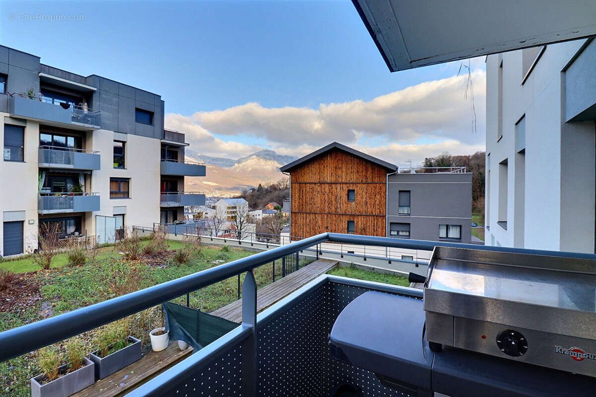 Appartement à JACOB-BELLECOMBETTE