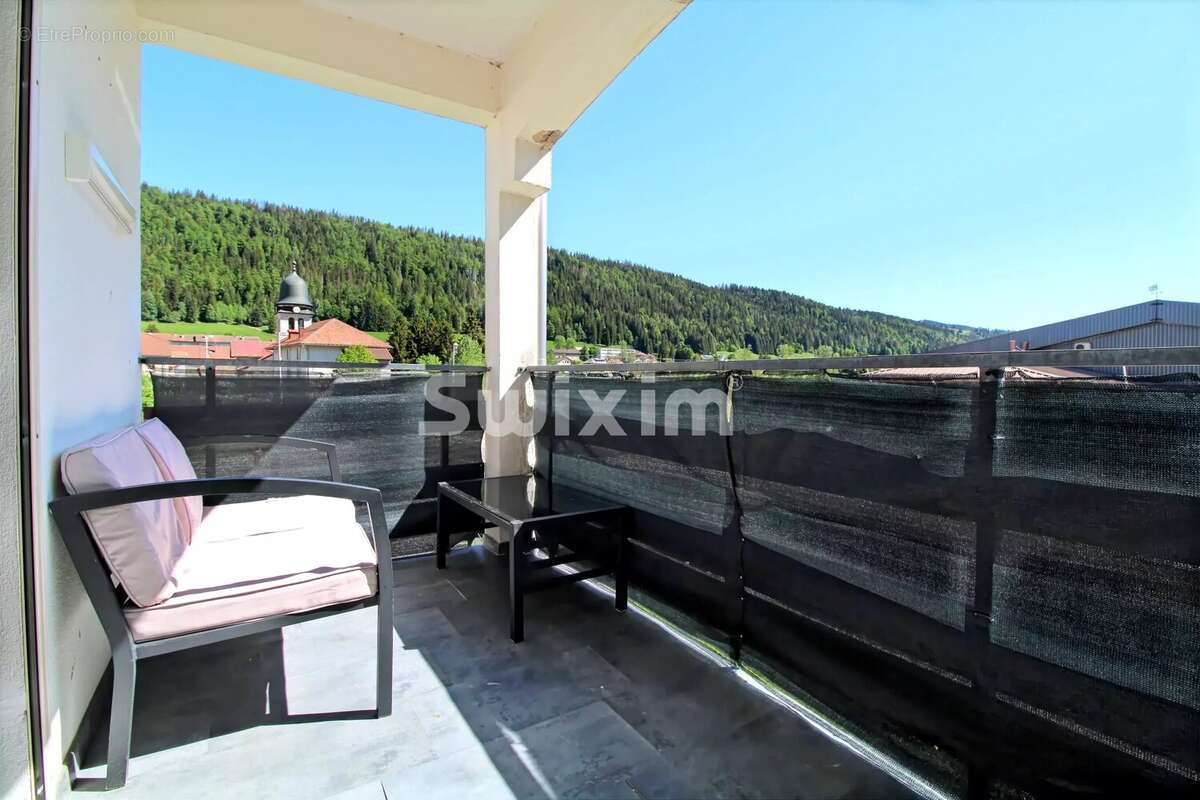 Appartement à BOIS-D'AMONT