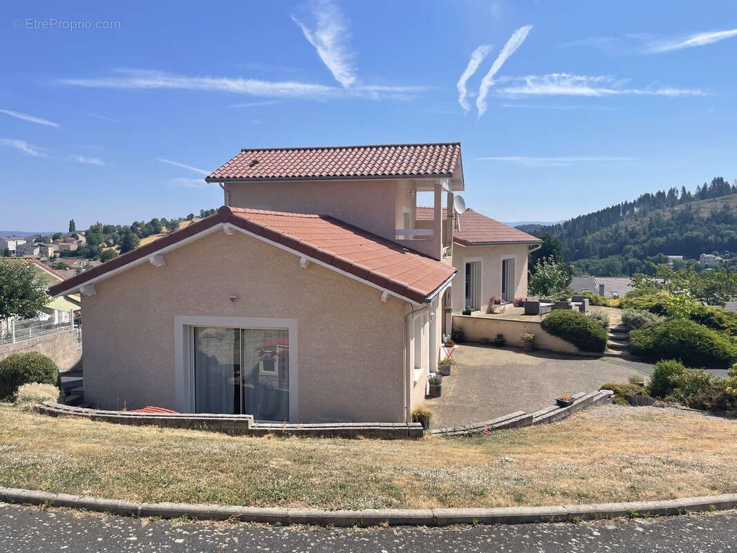 Villa proximite du centre - photo 3