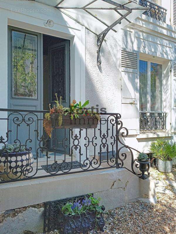 Maison à NOGENT-SUR-MARNE