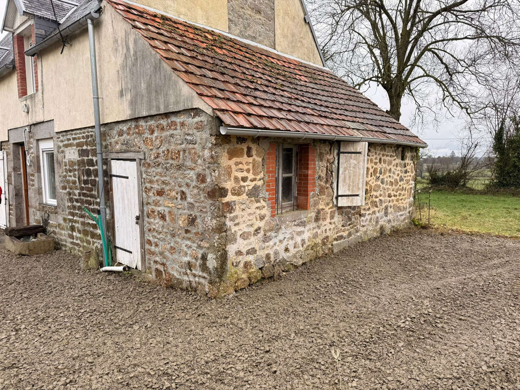 Maison à LA COLOMBE