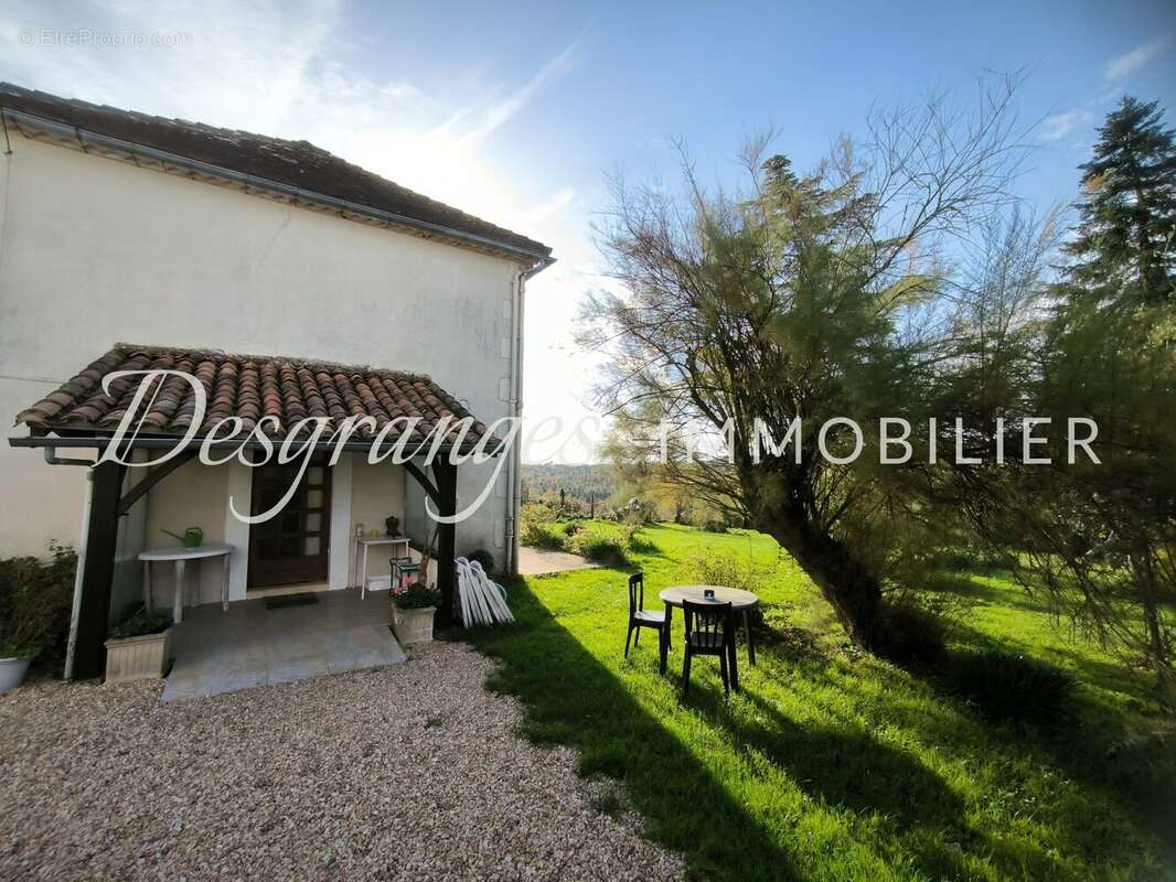 Maison à SAINT-JEAN-DE-COLE