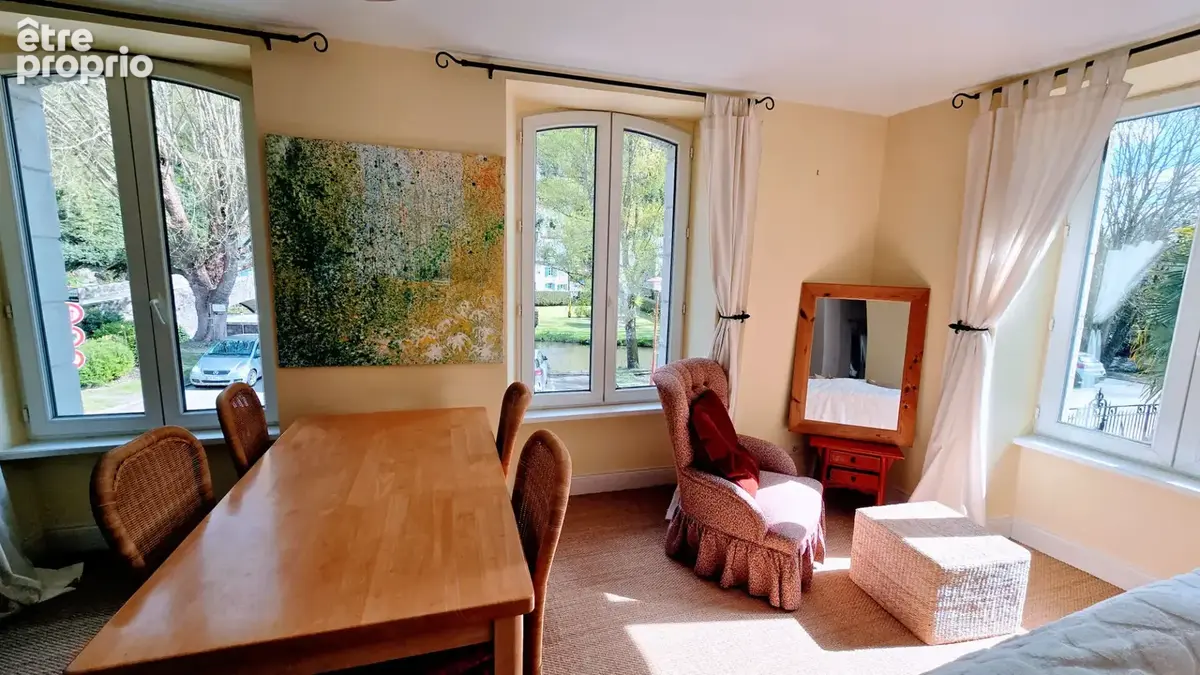Appartement de type 3 - lumineux, expo SUD OUESTbelles vues nature, agréable, au sein d'une petite copropriété dans une demeure  - photo 12