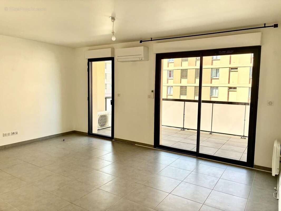 Appartement à PERTUIS