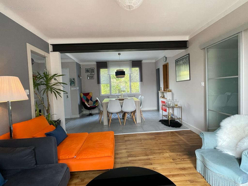 Maison à LES SORINIERES