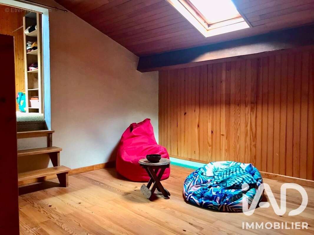 Maison 139 m² à Orthez  - photo 9