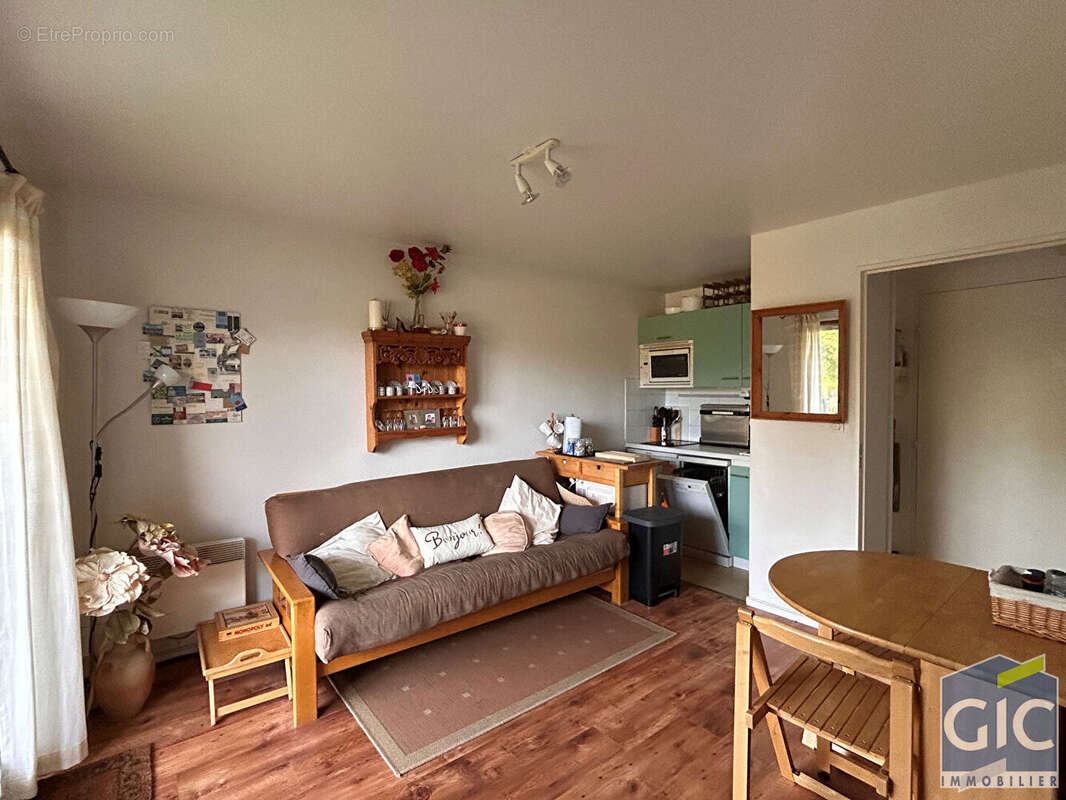 Appartement à TOURGEVILLE
