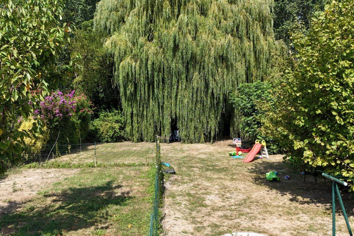 Maison à SAINT-JEAN-D'ANGELY