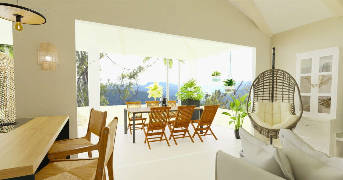 Maison à PETIT-BOURG