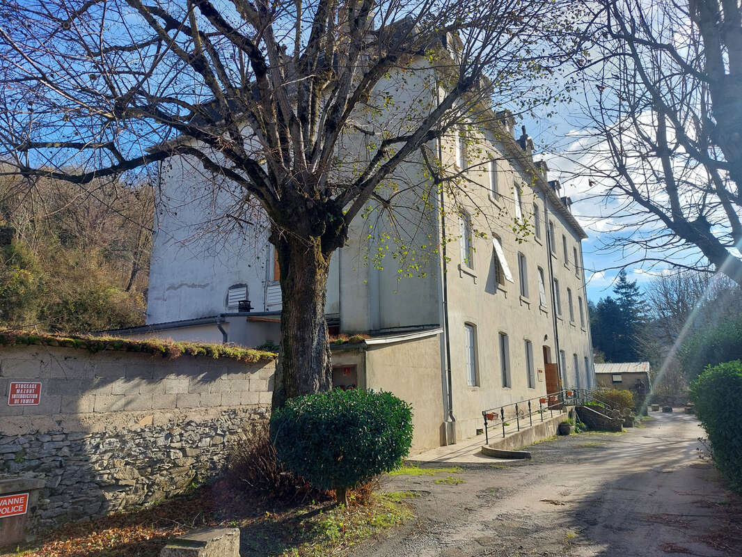 Maison à BRUSQUE