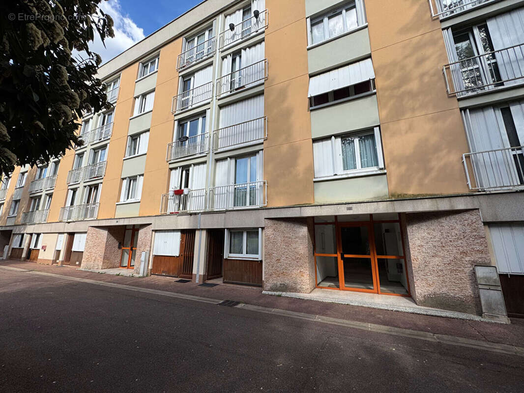 Appartement à YERRES