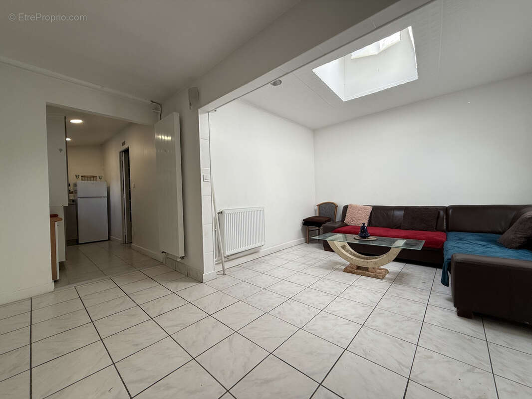 Maison à LE BLANC-MESNIL