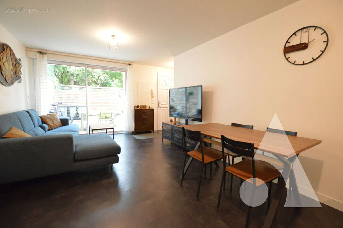 Maison à PIERRELAYE