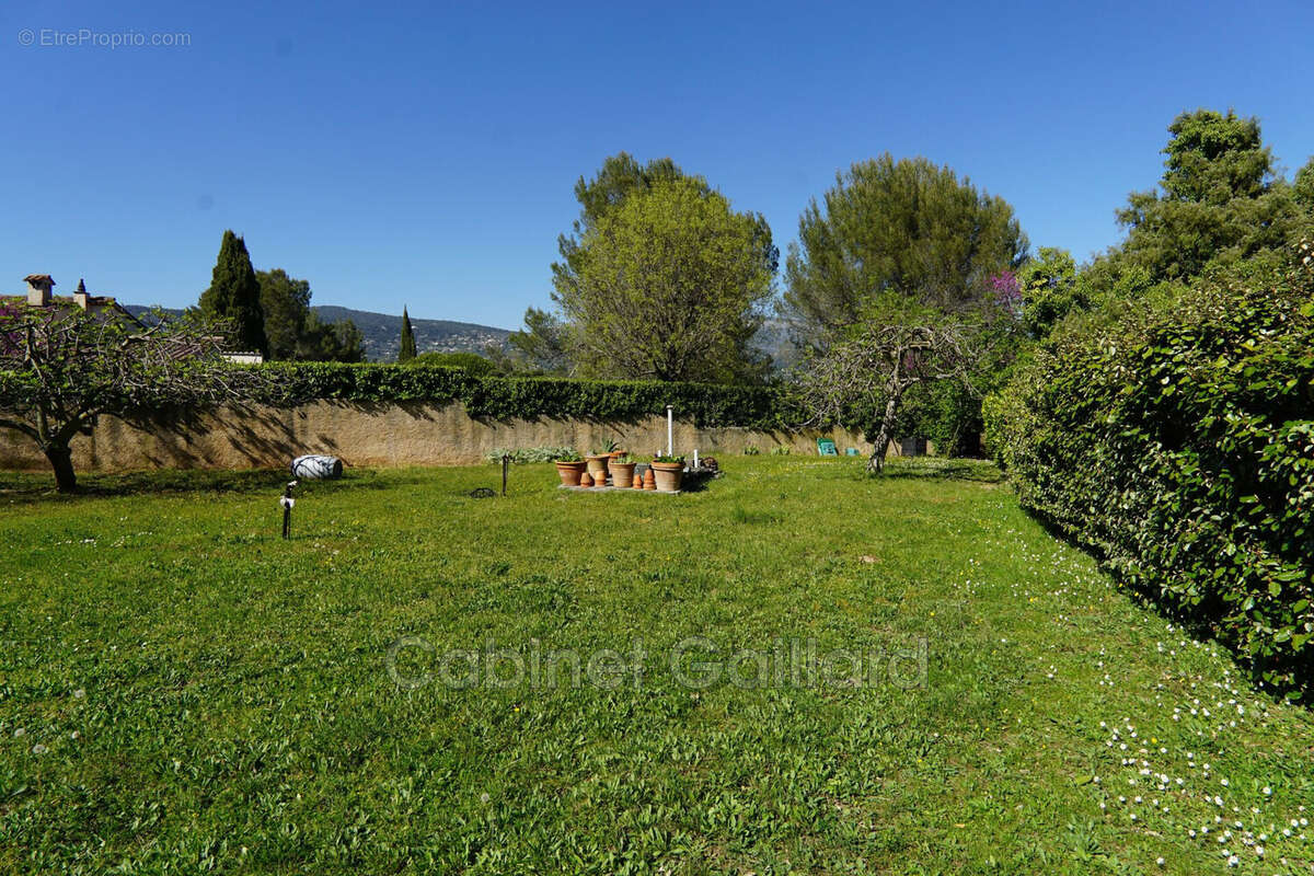 Maison à PEYMEINADE