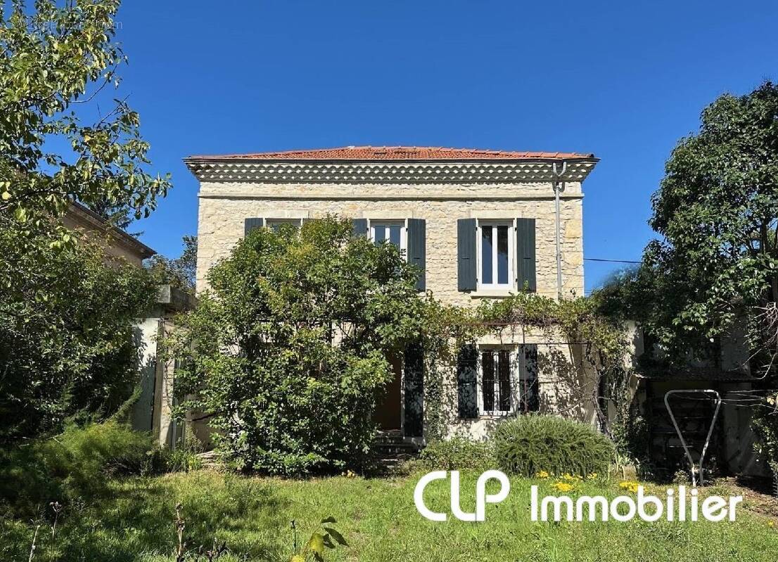 Maison à MONTELIMAR