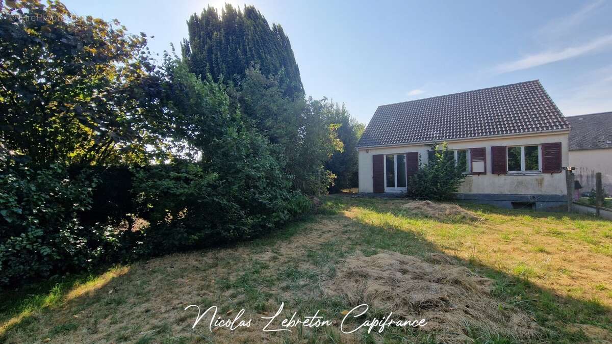 Athis de l'Orne – Pavillon de plain-pied avec sous-sol complet et beau potentiel ! - photo 4