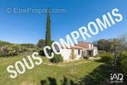 Photo 1 - Maison à LA MOTTE-D'AIGUES