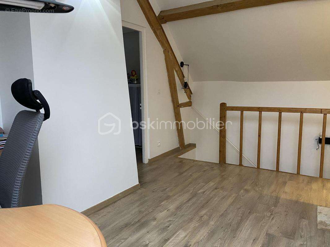 Maison à SAINT-SAUVEUR-LES-BRAY