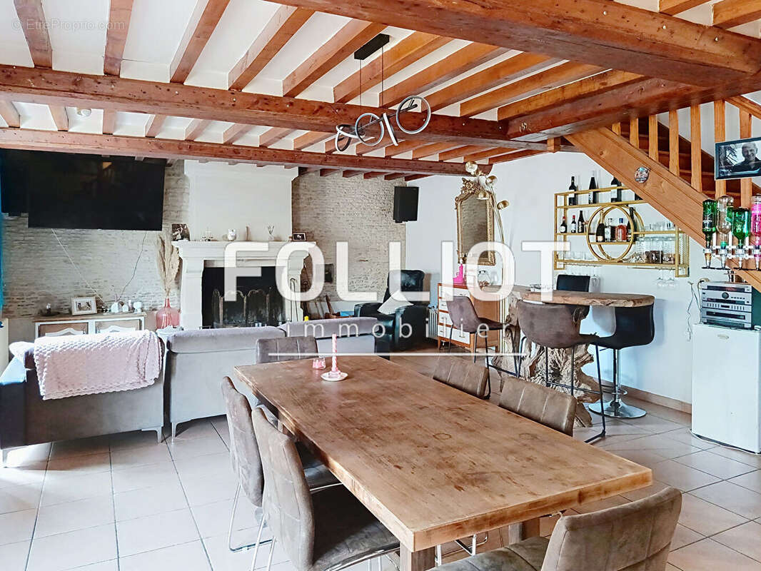 Maison à COURSEULLES-SUR-MER