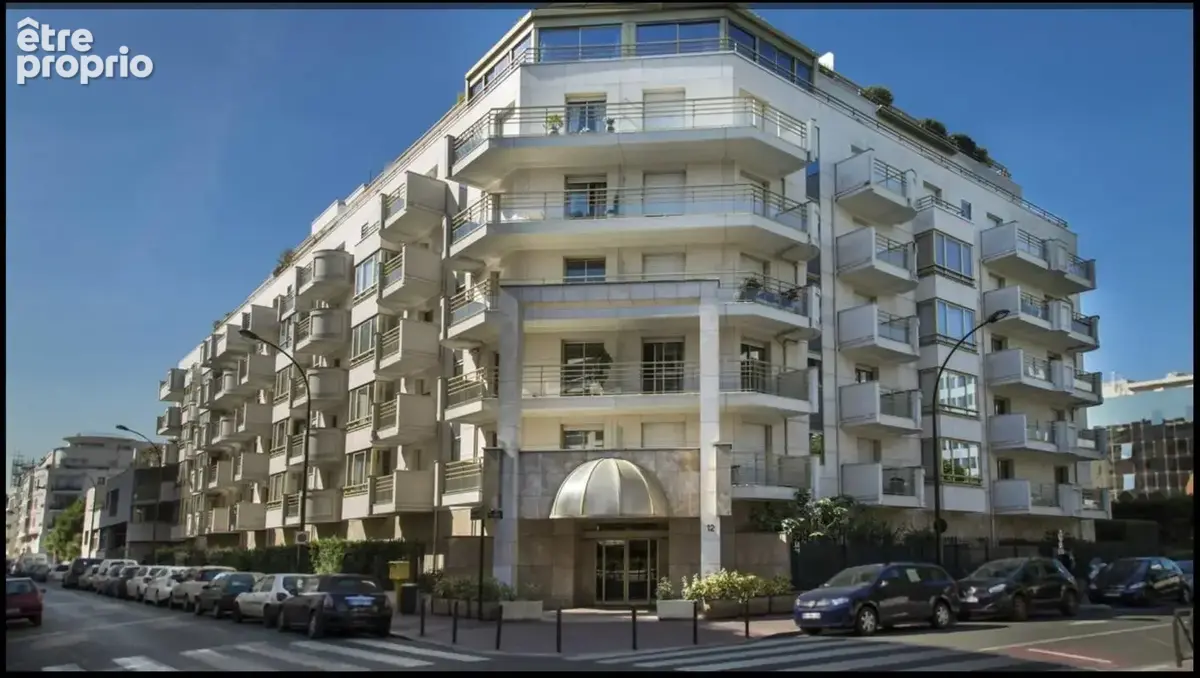 Appartement à LEVALLOIS-PERRET