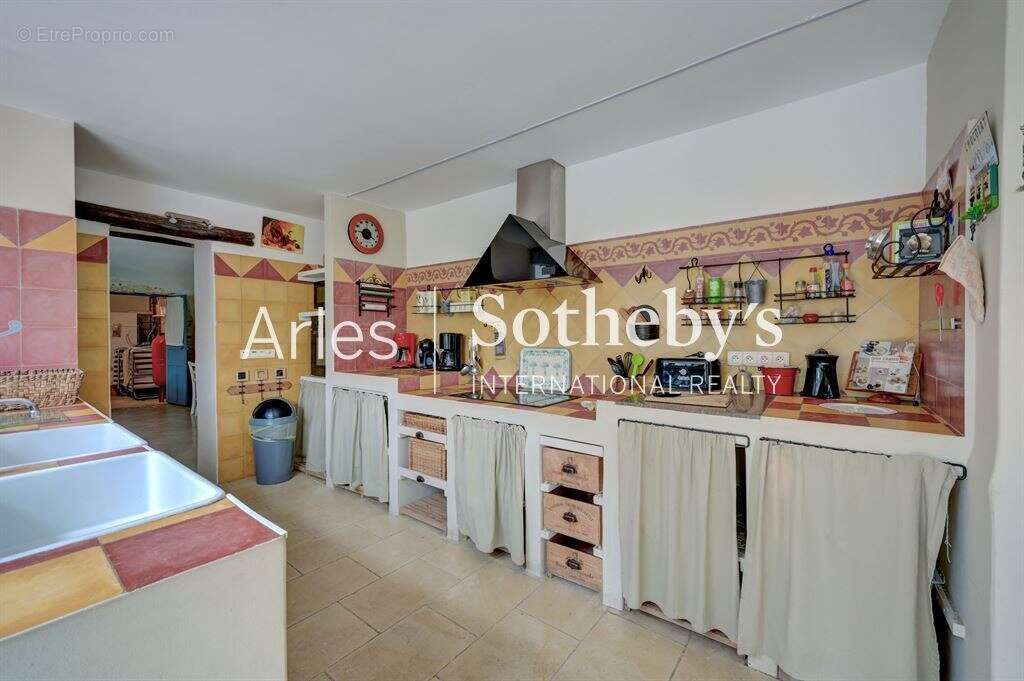 Maison à BELLEGARDE