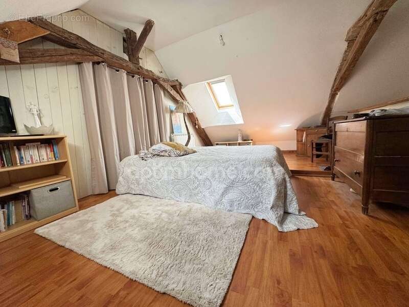 Maison à LA SUZE-SUR-SARTHE