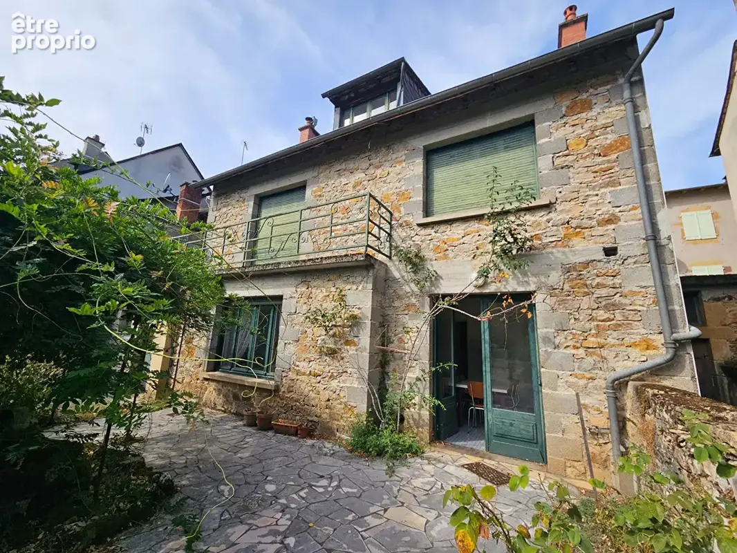 Maison à SAINT-GENIEZ-D'OLT