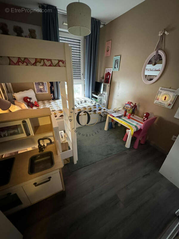 Appartement à IVRY-SUR-SEINE