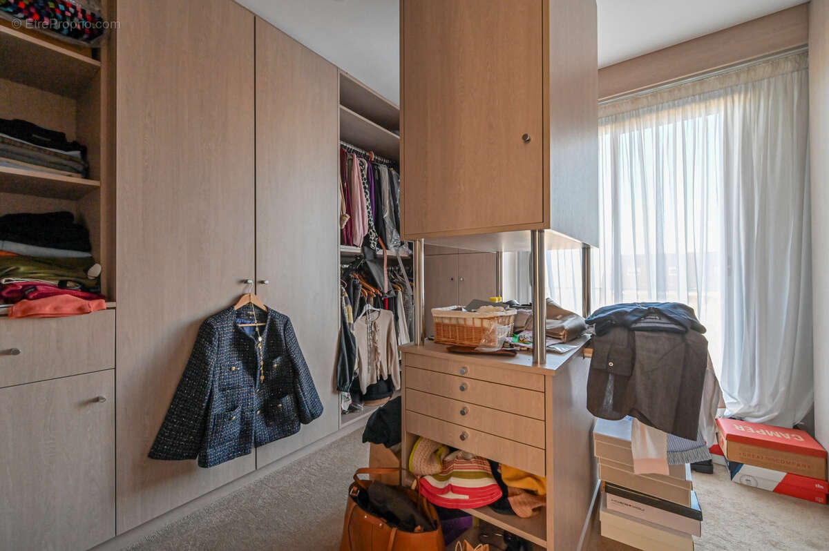 Appartement à SAINT-MAUR-DES-FOSSES