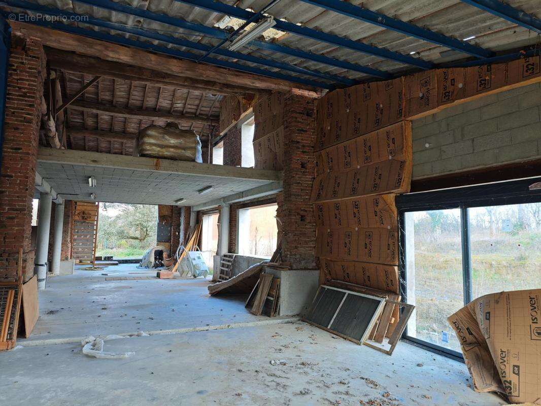 Maison à DREMIL-LAFAGE