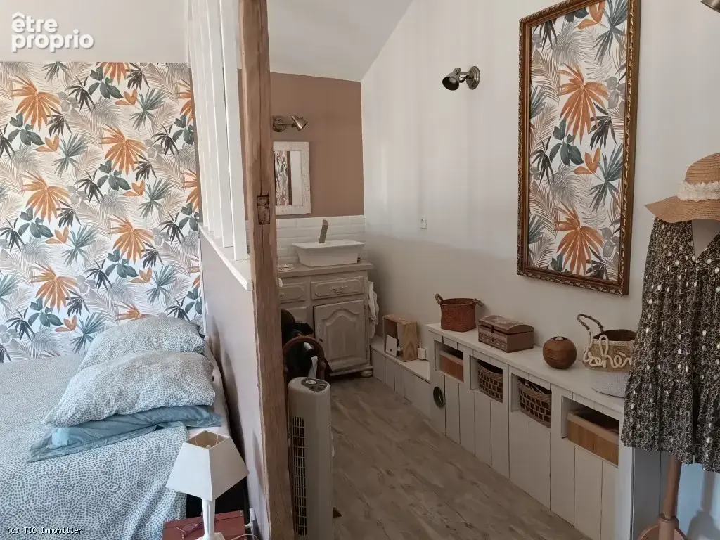 Belle Maison en Pierre avec Piscine, Dépendances et Jardin - photo 11