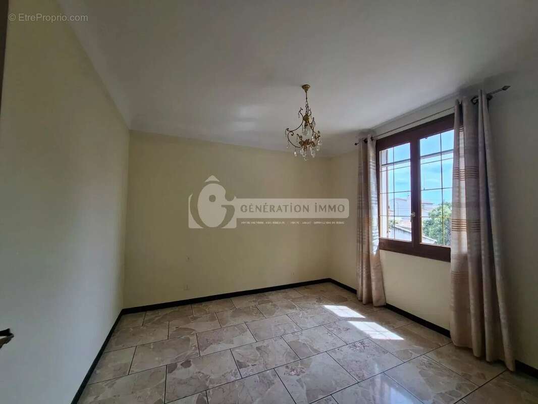 Villa 6 pièces avec piscine à Arles - photo 17