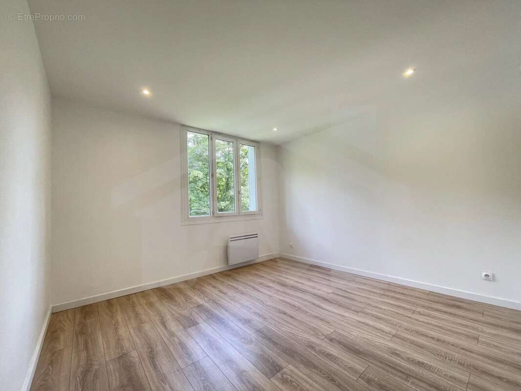 Appartement à SAINT-MARTIN-D'URIAGE