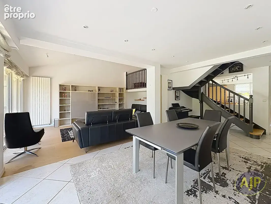 Maison Challans 205 m² avec piscine - photo 4