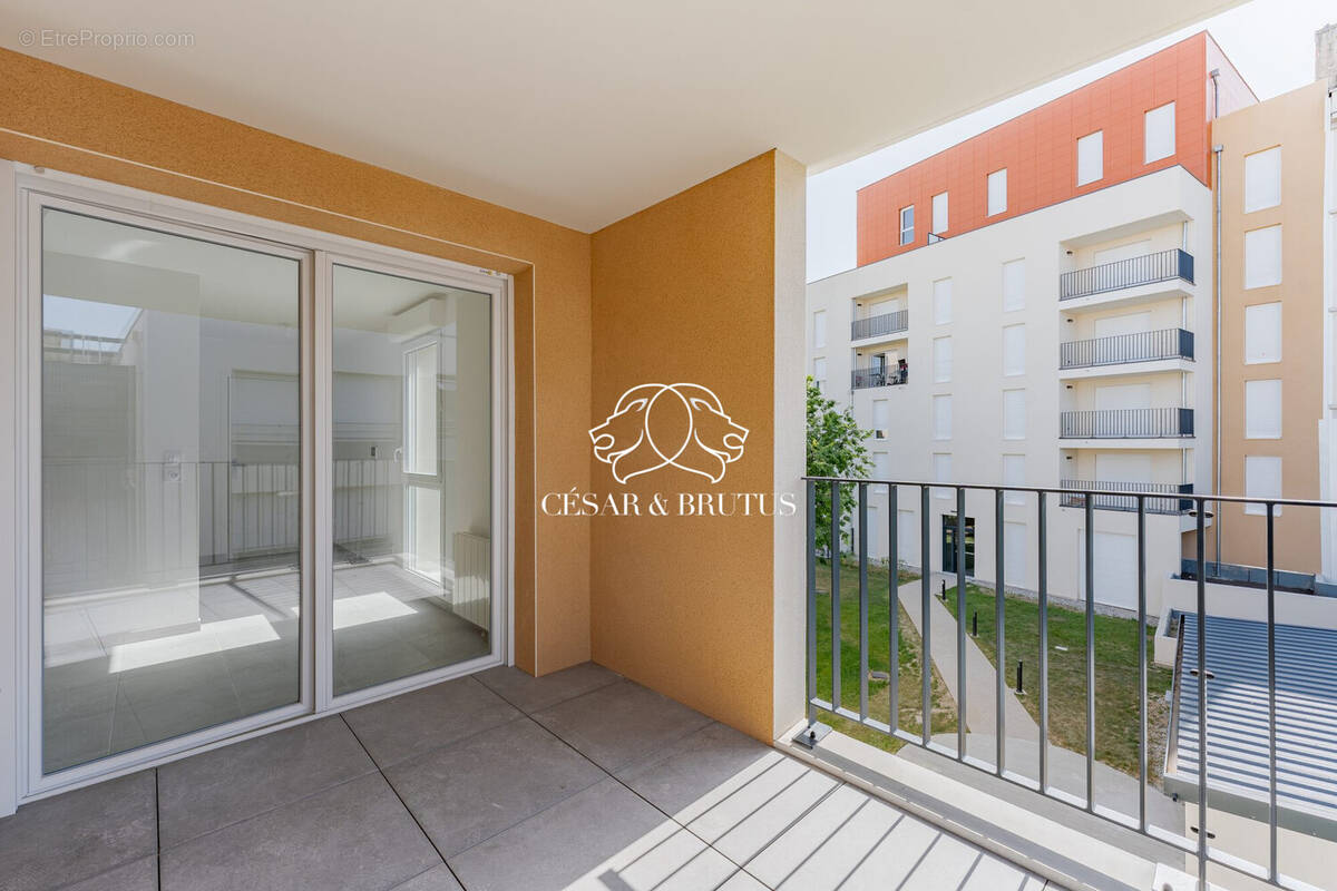 Appartement à LYON-8E