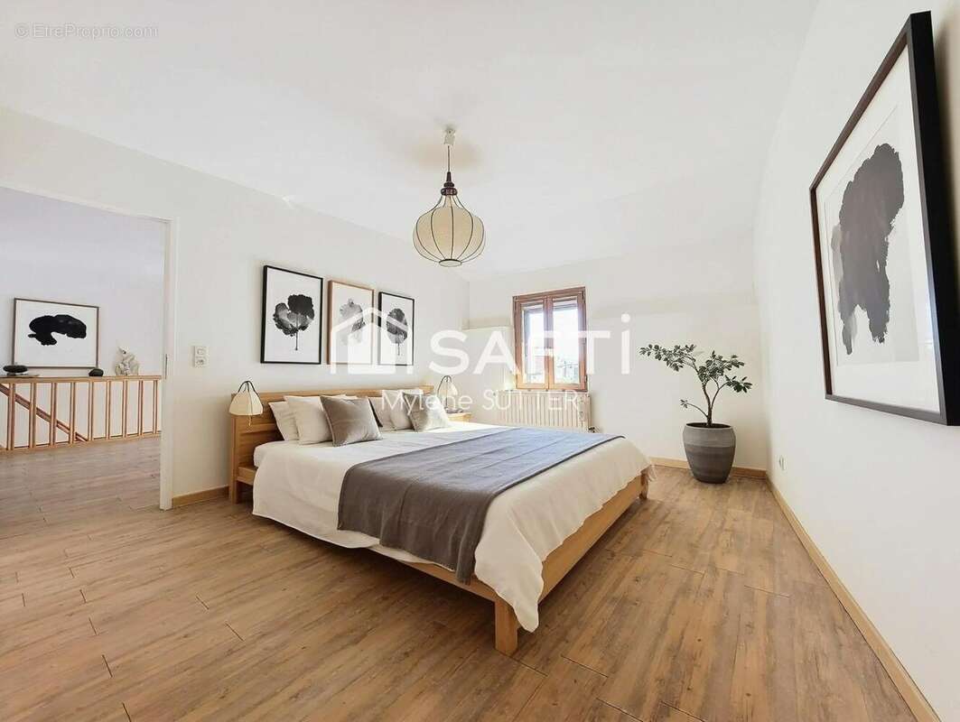 Photo 3 - Maison à CREVECHAMPS