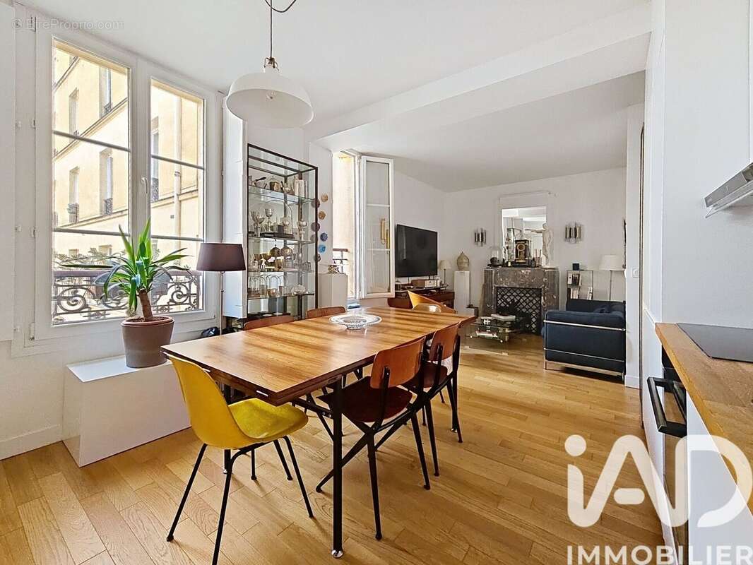 Photo 2 - Appartement à PARIS-10E